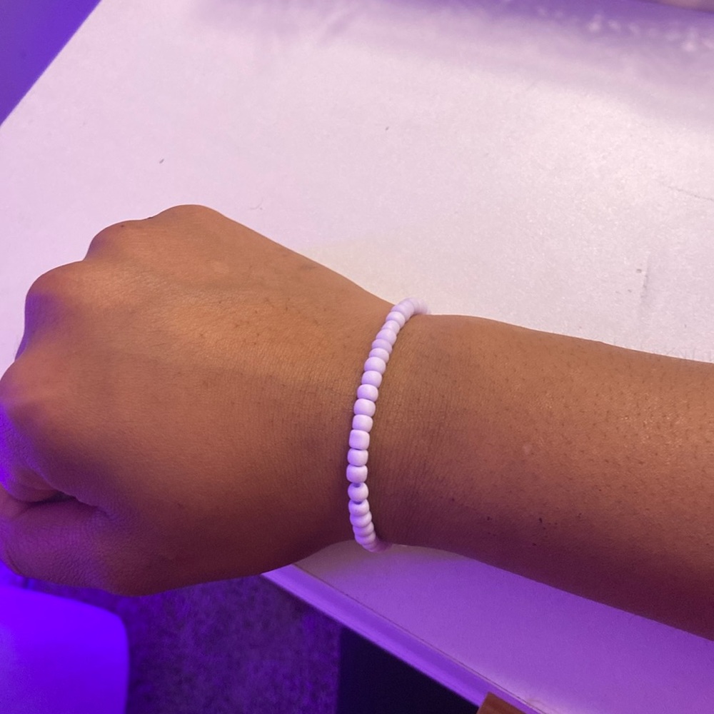 Heishi Bead Bracelet, Beach Bead Bracelet, Pastel color Bracelet in lavender